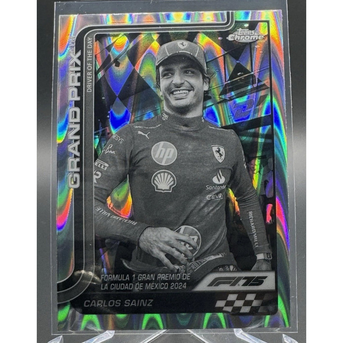 2025 Topps Chrome F1 - Carlos Sainz Black White Raywave #141 Scuderia Ferrari