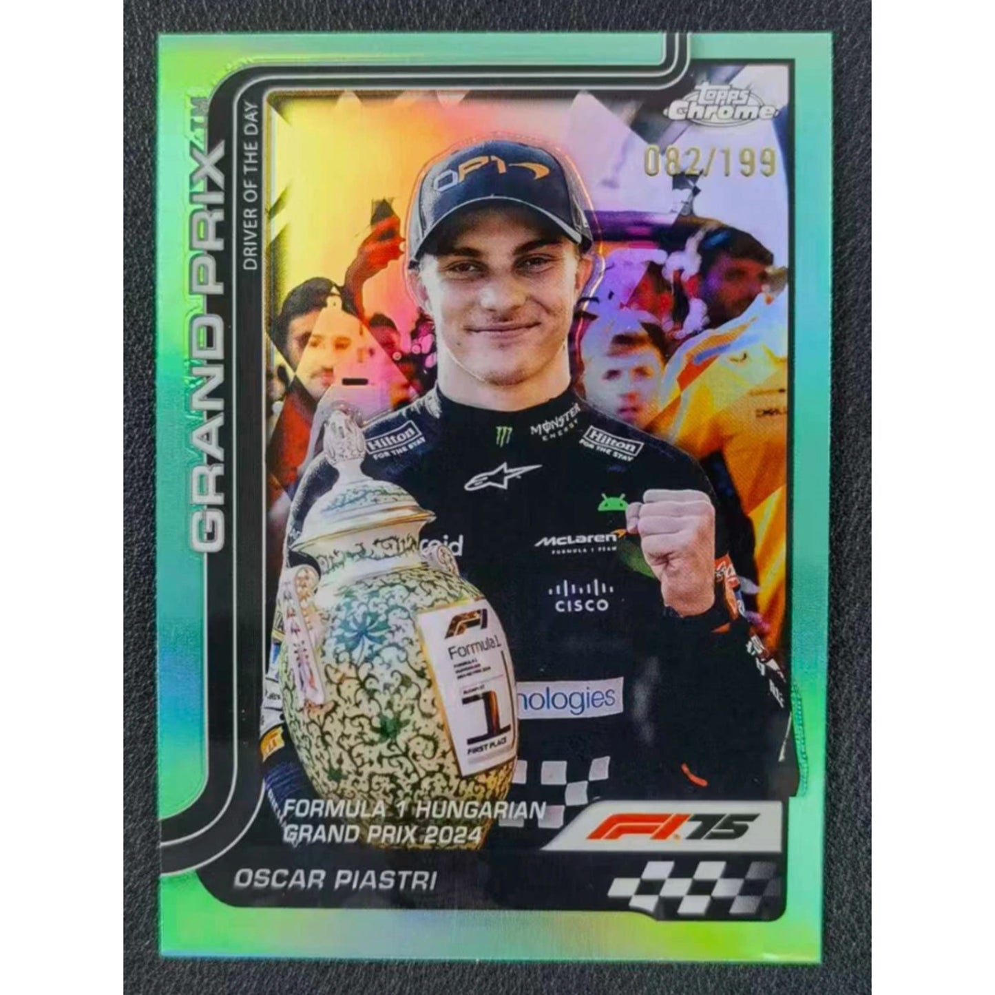 2025 Topps Chrome F1 Oscar Piastri Aqua 82/199 #134